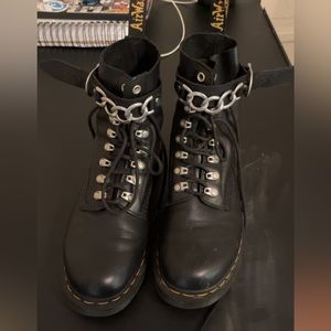 Doc Martens 1460 Pascal 8-Eye Buckle Boot